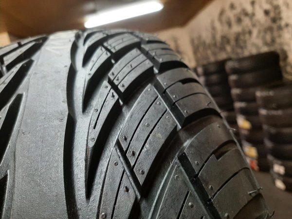 4x Opona nieużywana letnia 235/60R18 GT RADIAL CHAMPIRO 528 A3688 - obrazek 9
