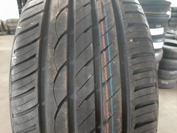 4x Opona nieużywana letnia 295/35R21 POINT S SUMMERSTAR SUV A3950 - obrazek 4