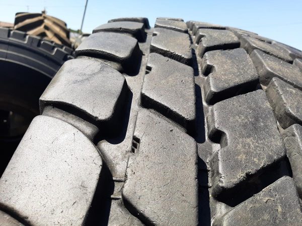 Opona używana przemysłowa 445/95R25 MICHELIN X-CRANE+ 3500zł W4447 - obrazek 6