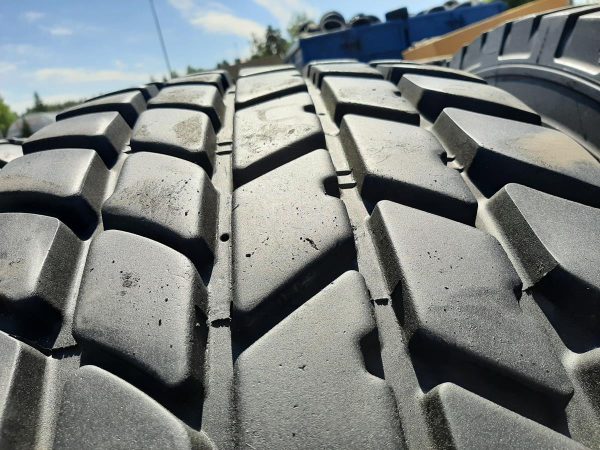 2x Opona używana przemysłowa 445/95R25 MICHELIN X-CRANE+ 3400zł W4448 - obrazek 8