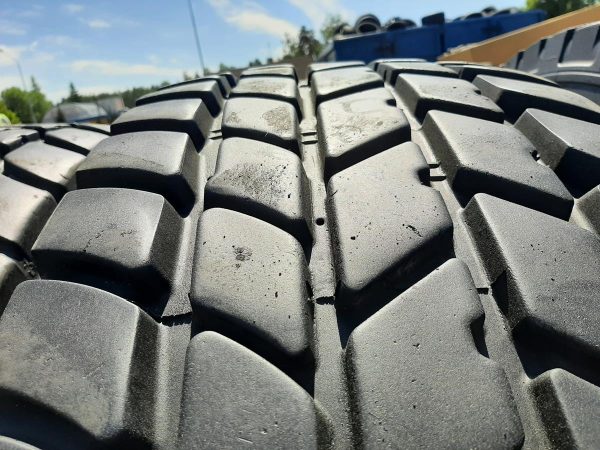 2x Opona używana przemysłowa 445/95R25 MICHELIN X-CRANE+ 3400zł W4448 - obrazek 7