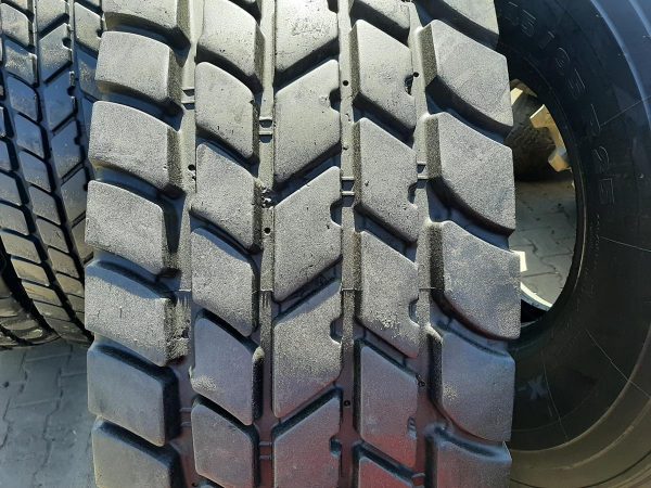 2x Opona używana przemysłowa 445/95R25 MICHELIN X-CRANE+ 4200zł W4449 - obrazek 4