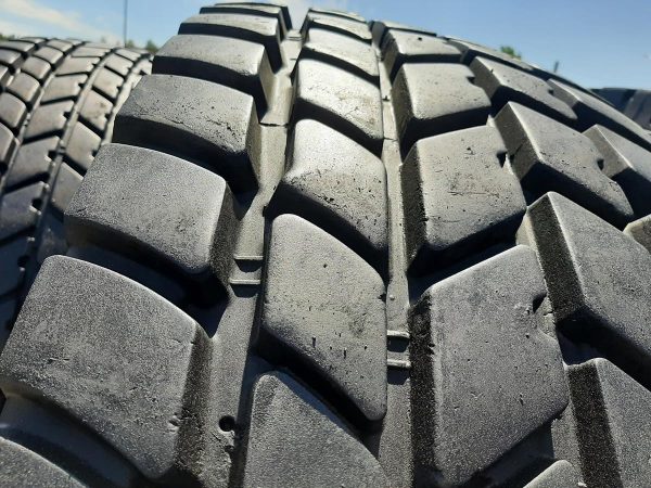 2x Opona używana przemysłowa 445/95R25 MICHELIN X-CRANE+ 4200zł W4449 - obrazek 6