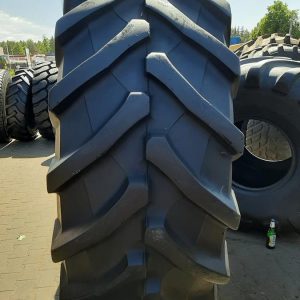 Opona używana rolnicza 710/75R42 TRELLEBORG TM1000; 5500zł W4452