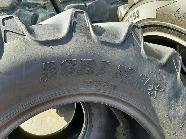 Opona używana rolnicza 420/70R24 BKT AGRIMAX RT765; 1000zł W4455 - obrazek 12
