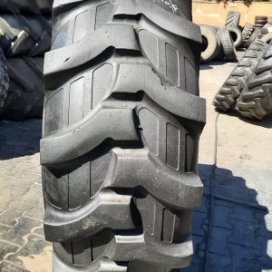 Opona używana przemysłowa 16.9-24 CULTOR INDUSTRIAL 40 1000zł W4457