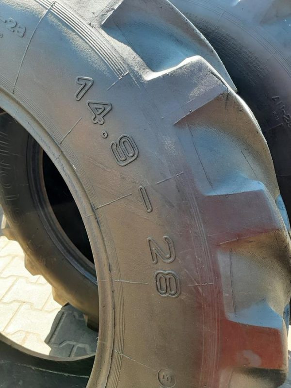 2x Opona używana rolnicza 14.9-28 STOMIL AN-20; 400zł W4461 - obrazek 3