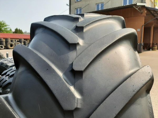 Opona używana rolnicza 710/70R38 MICHELIN XM8; 1000zł W4462 - obrazek 5