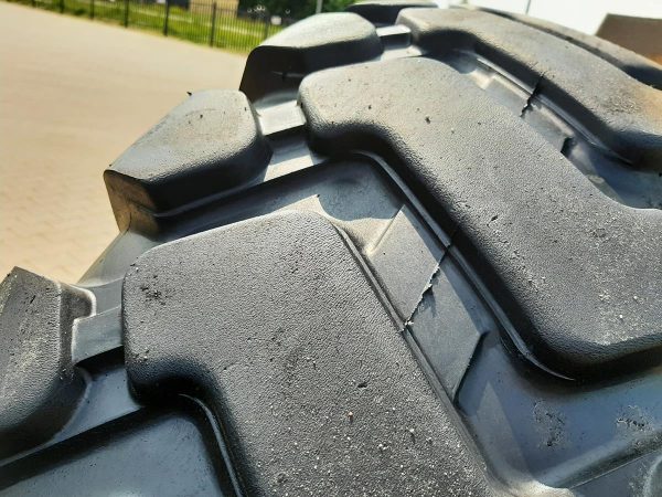 Opona używana przemysłowa 17.5-25 ROADHIKER W-2; 1000zł W4464 - obrazek 9