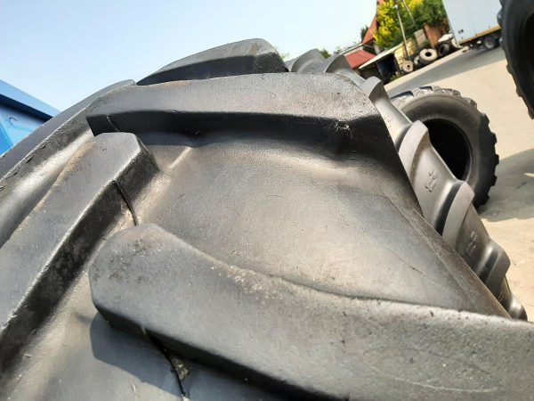 Opona używana rolnicza 18.4-38 MITAS TD-19; 1000zł W4467 - obrazek 6