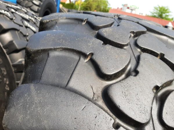 Opona używana rolnicza 460/70R24 17.5R24 TRELLEBORG TH500; 800zł W4469 - obrazek 11