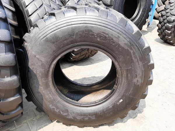 Opona używana przemysłowe 405/70R20 ; 16.0/70R20 MAXAM MS 910 R 700zł W4472 - obrazek 2