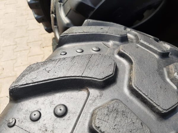 Opona używana przemysłowe 405/70R20 ; 16.0/70R20 MAXAM MS 910 R 700zł W4472 - obrazek 7