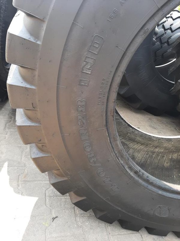 Opona używana przemysłowa 440/80R28 FIRESTONE 800zł W4477 - obrazek 4