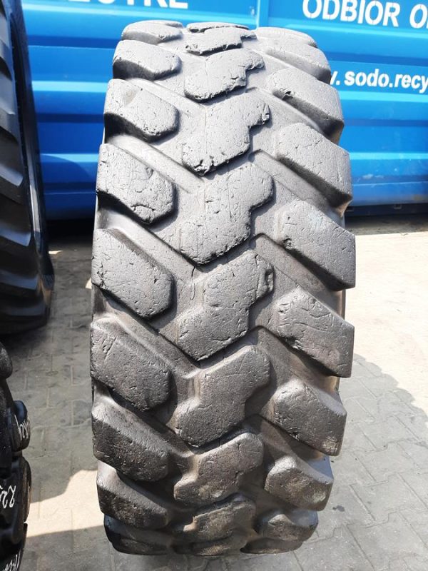 Opona używana przemysłowa 440/80R28 FIRESTONE 800zł W4477