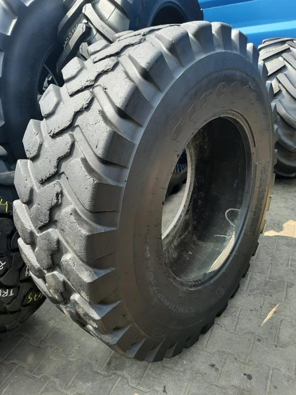 Opona używana przemysłowa 440/80R28 FIRESTONE 800zł W4477 - obrazek 10