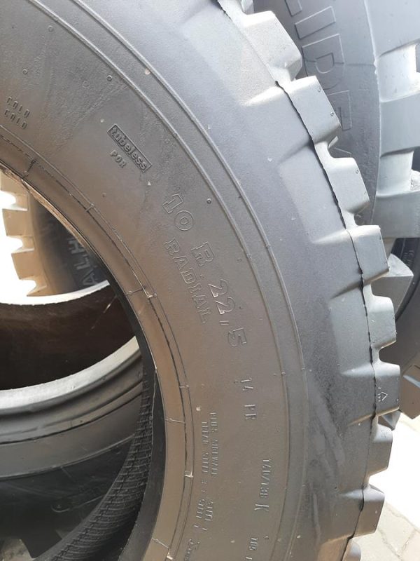 Opona używana przemysłowa 10R22.5 CONTINENTAL T9 500zł W4482 - obrazek 3