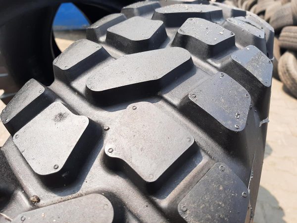 Opona używana przemysłowa 10R22.5 CONTINENTAL T9 500zł W4482 - obrazek 5