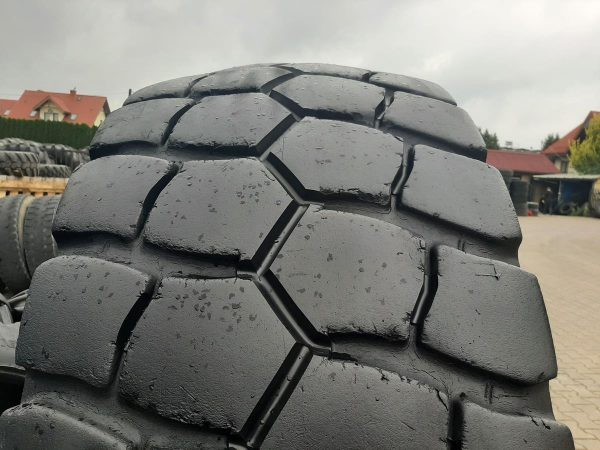 Opona używana przemysłowa 26.5R25 HILO BDTS 2800zł W4486 - obrazek 5