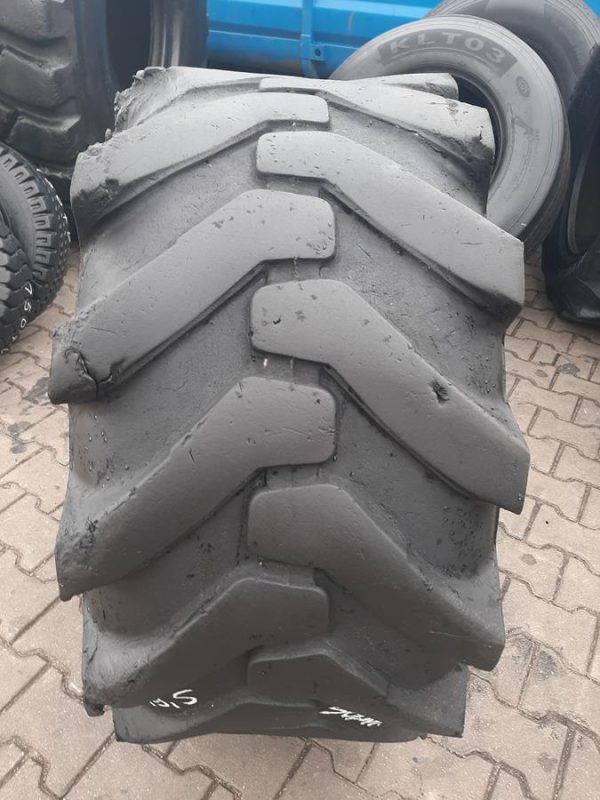 Opona używana przemysłowa 18-19.5 SOLIDEAL TRACTION MASTER 600zł W4487