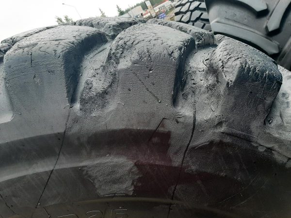 2x Opona używana przemysłowa 29.5R25 BRIDGESTONE VSLTS 3500zł W4489 - obrazek 8