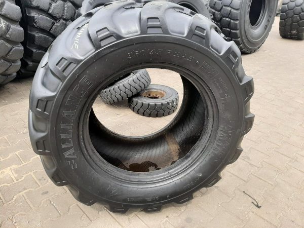 Opona używana rolnicza 540/45R22.5 ALLIANCE A-380 FLOTATION 1400zł W4490 - obrazek 2
