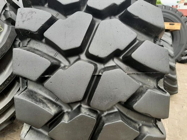 Opona używana przemysłowa 26.5R25 BRIDGESTONE VSLTS 5500zł W4491 - obrazek 4