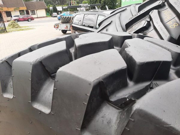 Opona używana przemysłowa 26.5R25 BRIDGESTONE VSLTS 5500zł W4491 - obrazek 7