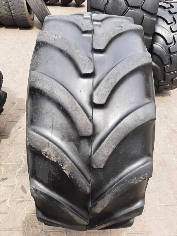 Opona używana rolnicza 460/70R24 17.5R24 FIRESTONE UTILITY R8000 600zł W4494