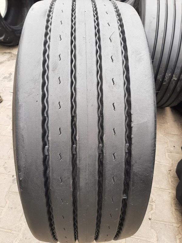 Opona używana ciężarowa 385/55R22.5 KUMHO KLT03 700zł C2524