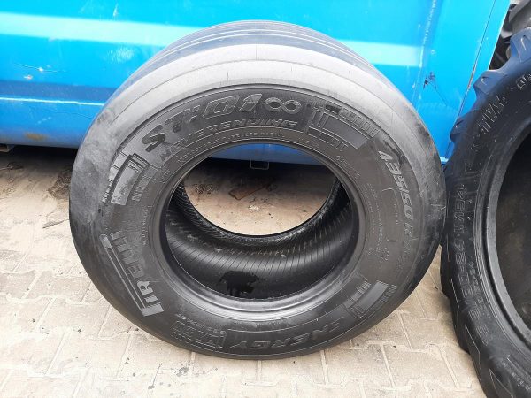 Opona używana ciężarowa 435/50R19.5 PIRELLI ST01; 800zł C2529 - obrazek 2