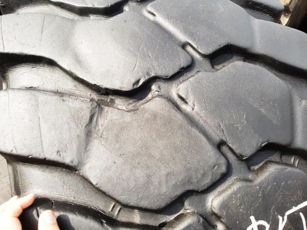 Opona używana przemysłowa 26.5R25 BKT EARTH MAX 3000zł W4503 - obrazek 4