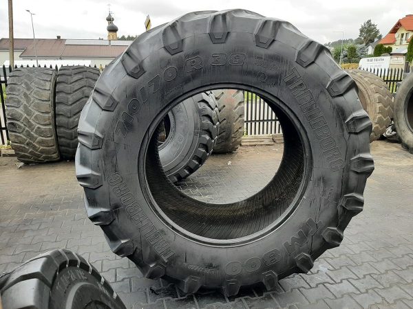 Opona używana rolnicza 710/70R38 TRELLEBORG 600zł W4504 - obrazek 2