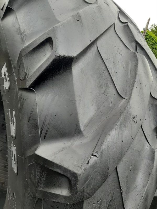 Opona używana rolnicza 710/70R38 TRELLEBORG 600zł W4504 - obrazek 4
