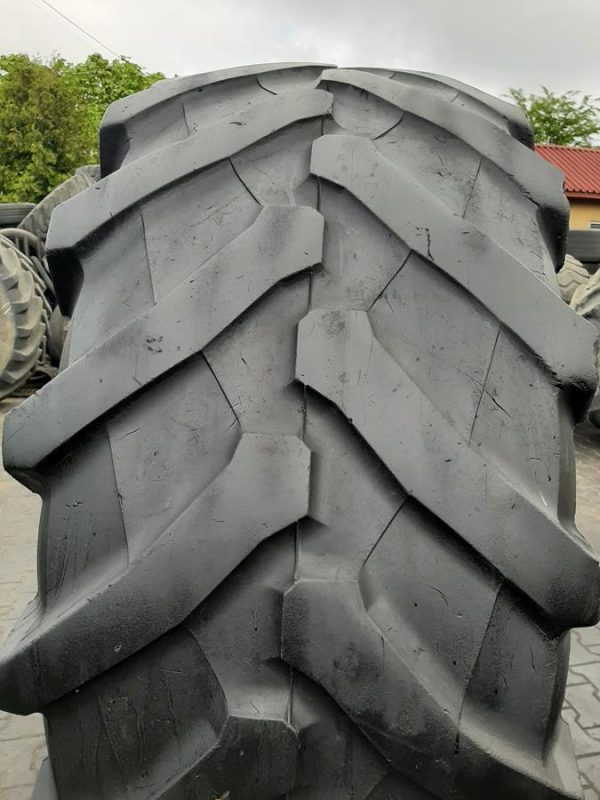 Opona używana rolnicza 710/70R38 TRELLEBORG 600zł W4504 - obrazek 6