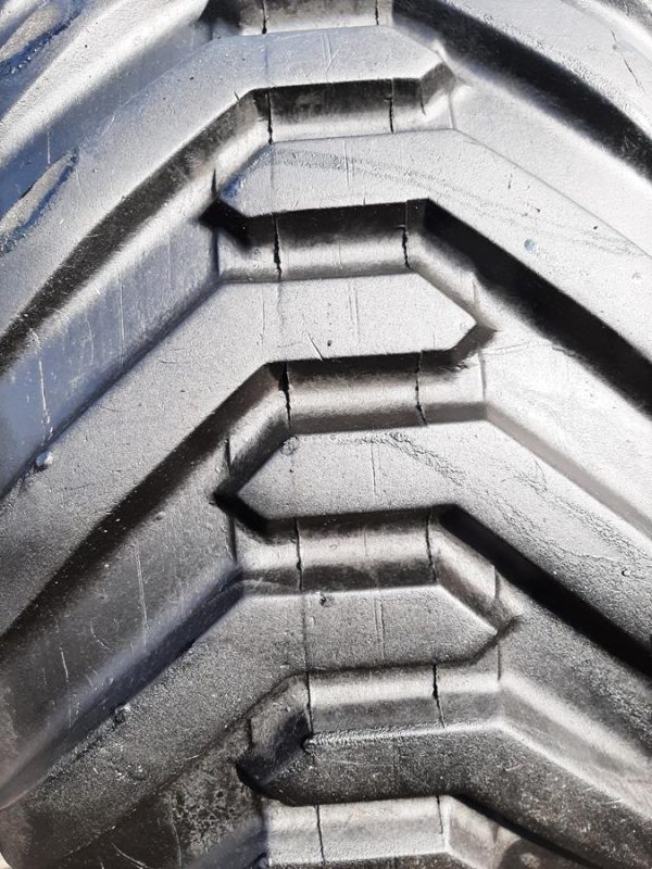 Opona używana rolnicza 400/55-22.5 400/55R22.5 TRELLEBORG 700zł W4506 - obrazek 5
