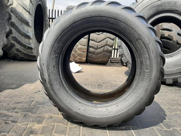 Opona używana rolnicza 400/55-22.5 400/55R22.5 TRELLEBORG 700zł W4506 - obrazek 2