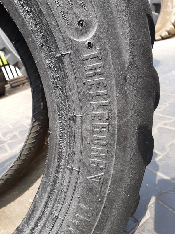 Opona używana rolnicza 400/55-22.5 400/55R22.5 TRELLEBORG 700zł W4506 - obrazek 9