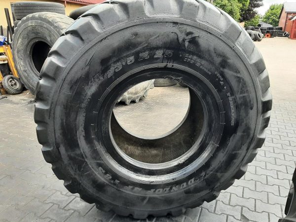 Opona używana przemysłowa 23.5R25 DUNLOP SPT83 1200zł W4507 - obrazek 2