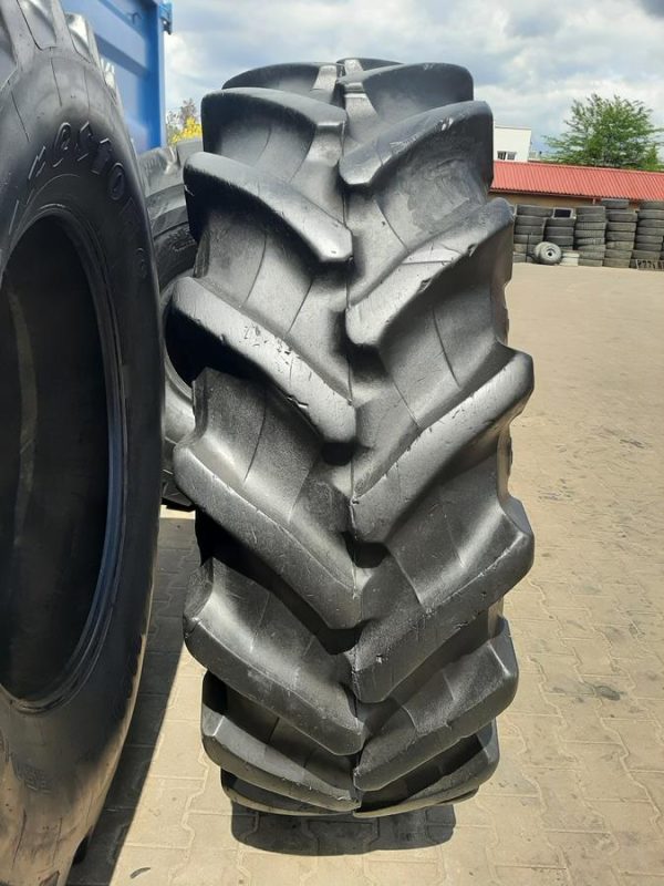 Opona używana rolnicza 520/70R38 PIRELLI TM700; 1300zł W4508