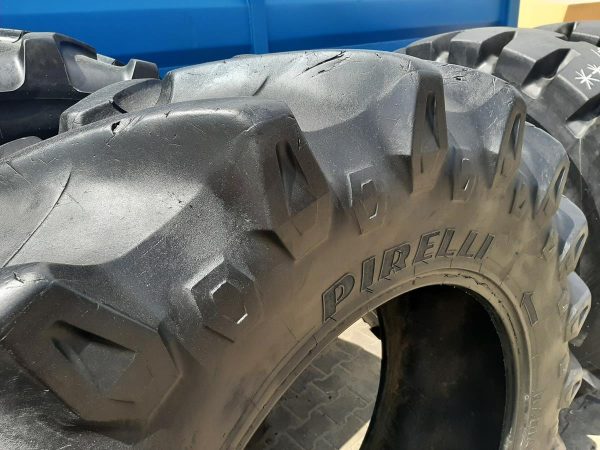 Opona używana rolnicza 520/70R38 PIRELLI TM700; 1300zł W4508 - obrazek 11
