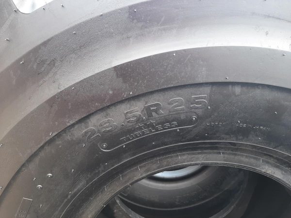 2x Opona używana przemysłowa 23.5R25 BRIDGESTONE 4400zł(szt.) W4509 - obrazek 3