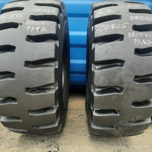2x Opona używana przemysłowa 23.5R25 BRIDGESTONE 4400zł(szt.) W4509