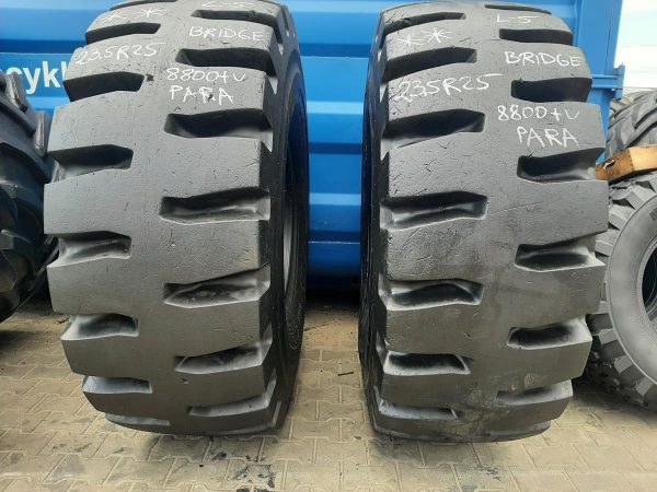2x Opona używana przemysłowa 23.5R25 BRIDGESTONE 4400zł(szt.) W4509