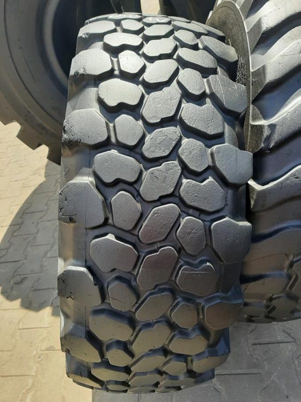 Opona używana przemysłowa 365/80R20 CONTINENTAL MPT 81; 650zł W4513