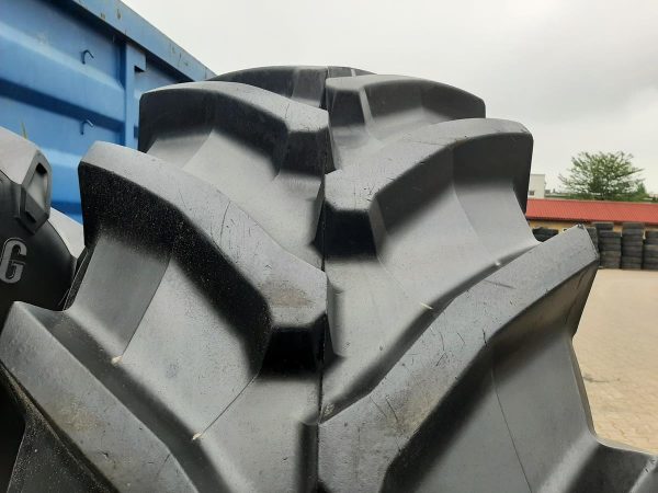 2x Opona używana rolnicza 650/65R42 TRELLEBORG TM800; 3900zł W4515 - obrazek 6