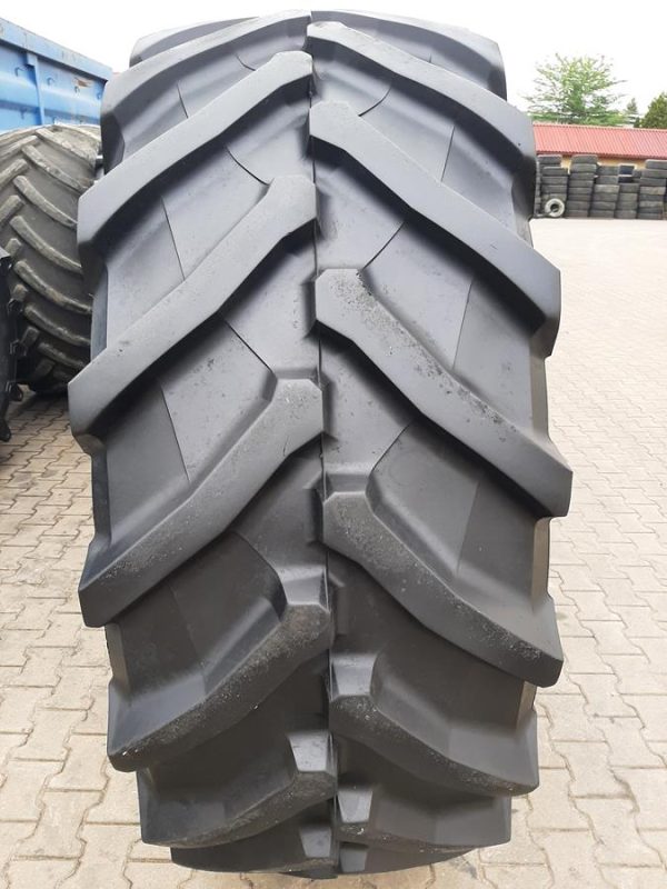Opona używana rolnicza 650/65R42 TRELLEBORG TM800; 3000zł W4517