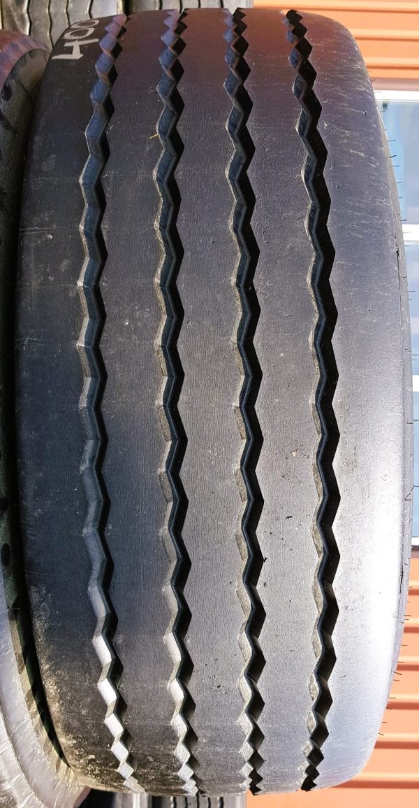 Opona używana ciężarowa 385/65R22.5 NACINANA,POGŁĘBIANA