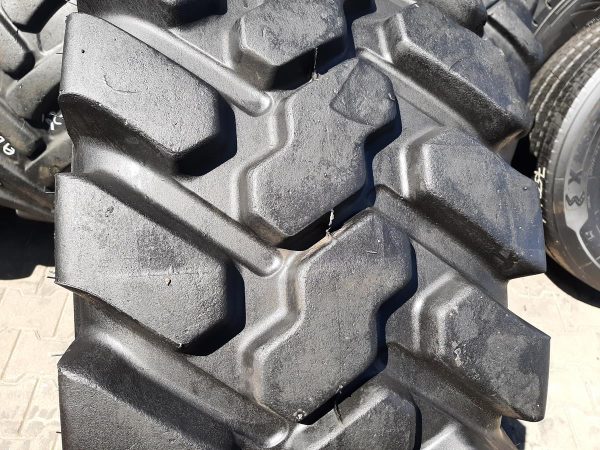 Opona używana rolnicza 460/70R24 FIRESTONE UTILITY DURA FORCE 1300zł W4519 - obrazek 5