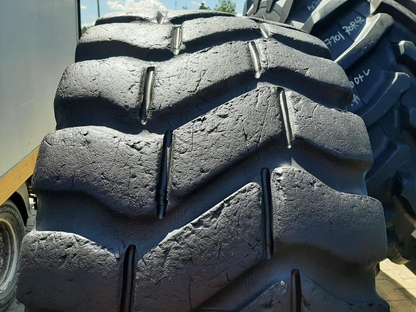 Opona używana przemysłowa 23.5R25 GOODYEAR TL3A+; 2500zł W4520 - obrazek 5
